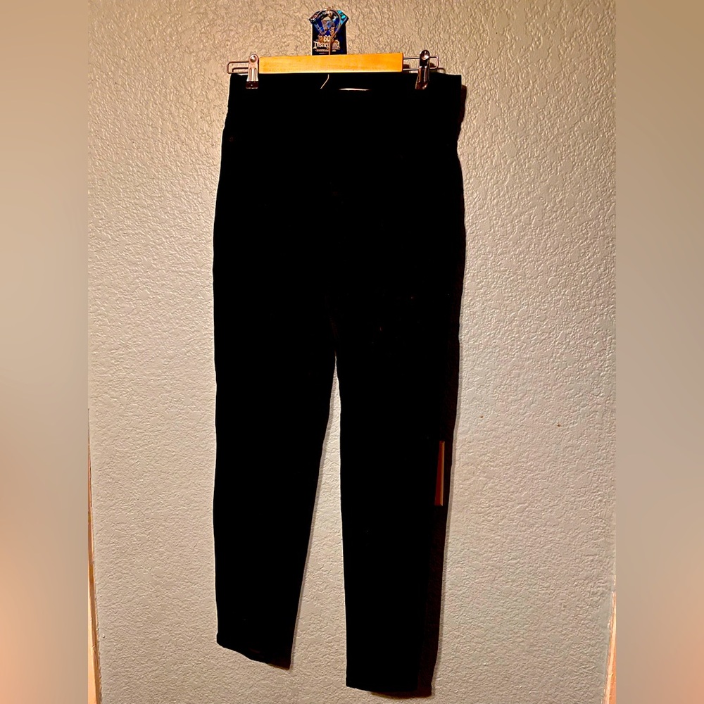 Black jeggings